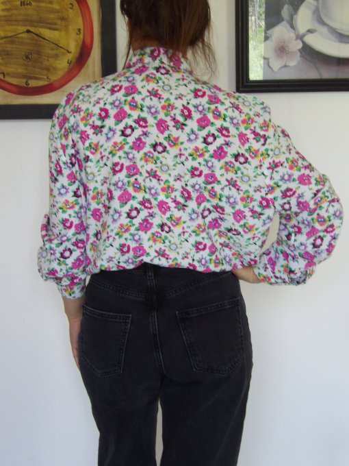 chemise fleurie des années 90's