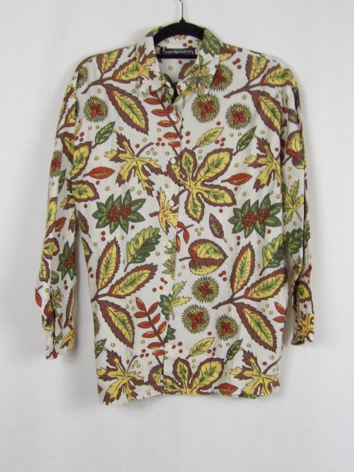 Chemise blanche a motifs fleuries colorés 